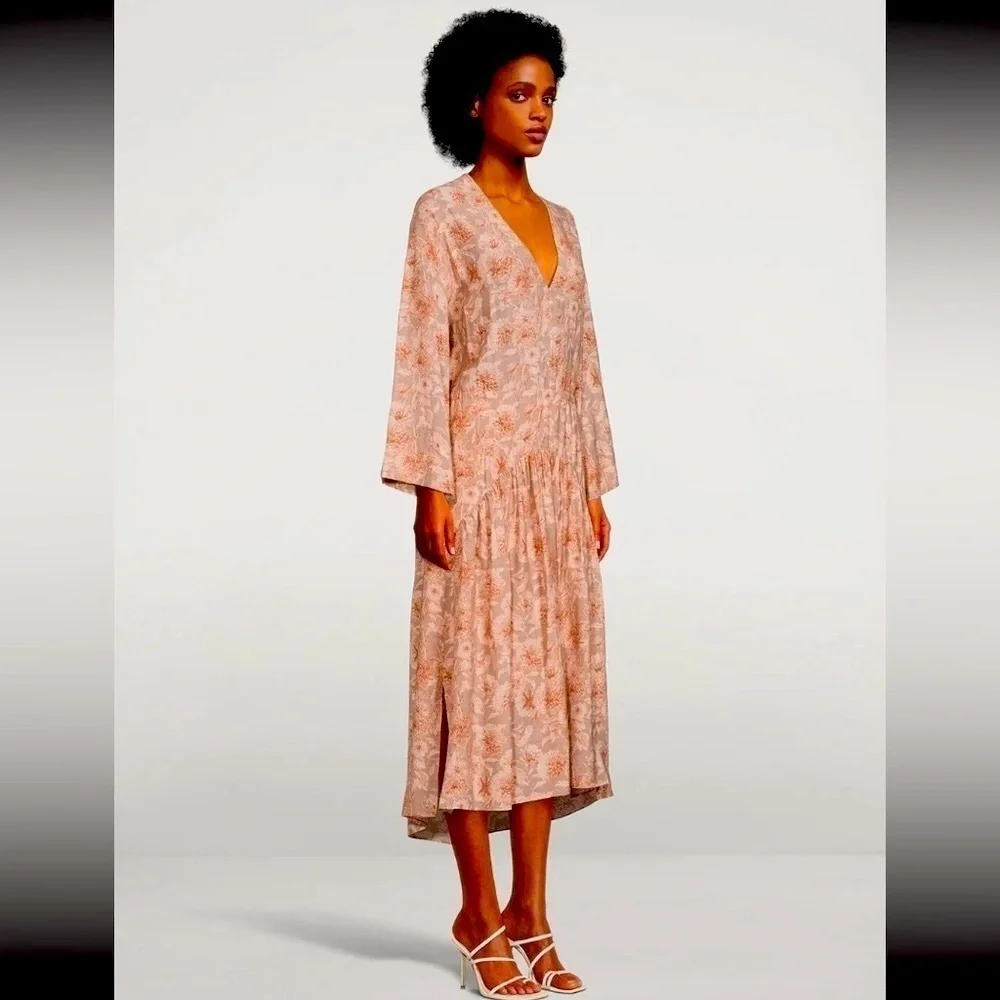 VINCE Dahlia Long-sleeve Double V-neck Dress Lotus NWT $435 Women’s